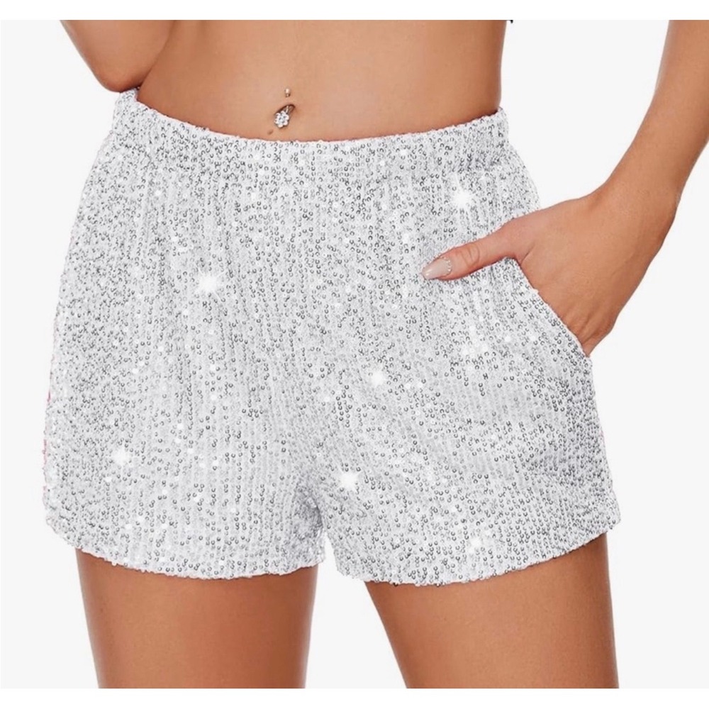 NWOT‎ Silver Sequin Shorts Elastic Waist Party Club Festival Pockets Small